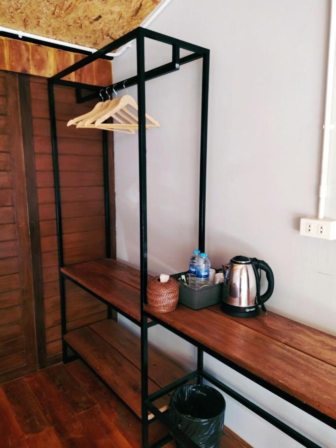 Kohmook Nurse House 2*