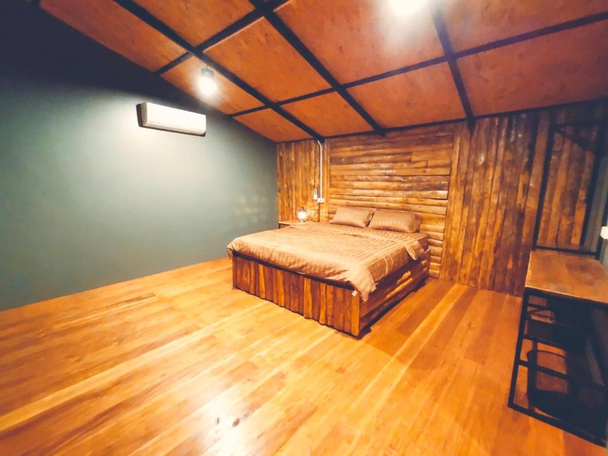 Kohmook Nurse House