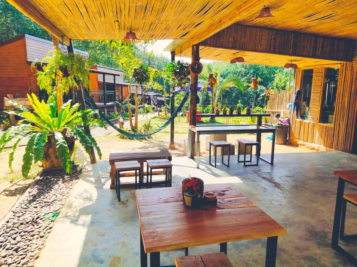 Kohmook Nurse House 2* Koh Mook