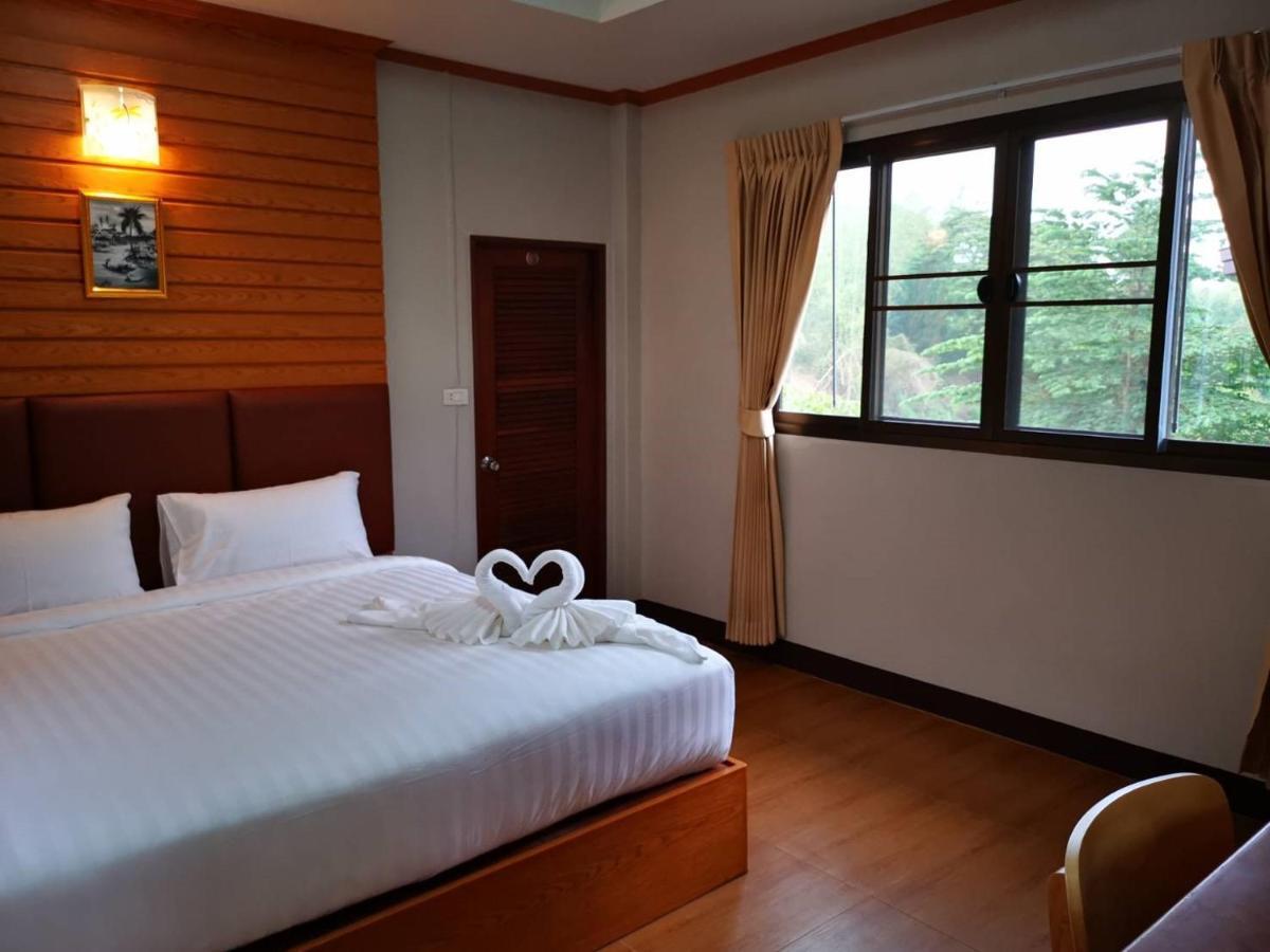 Resort Rs Phong Riverside *