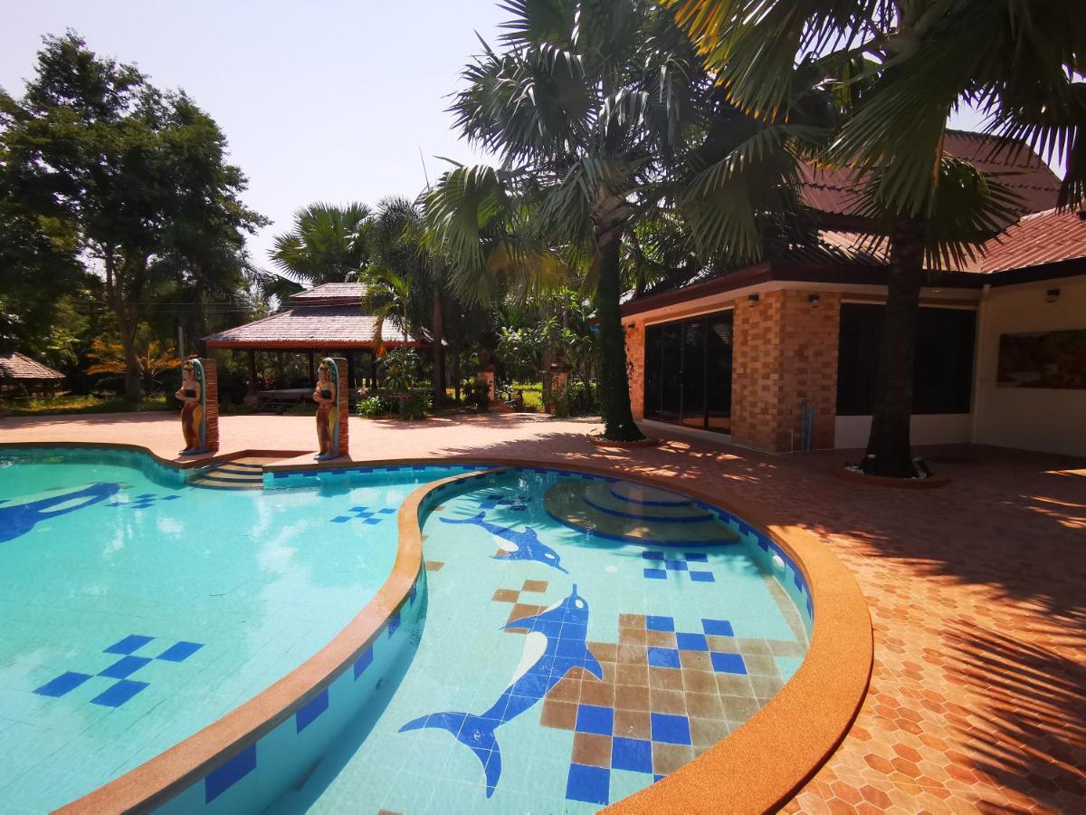 Rs Phong Riverside Resort *