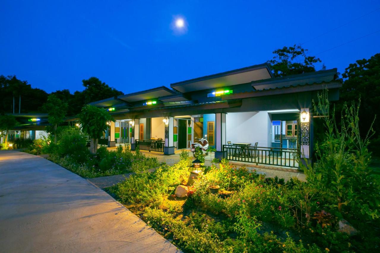 Loft Vintage Resort 3*
