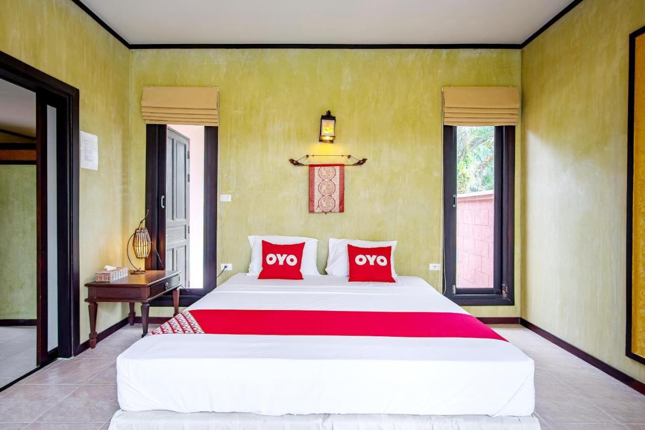 Oyo 479 Water Jade Natural