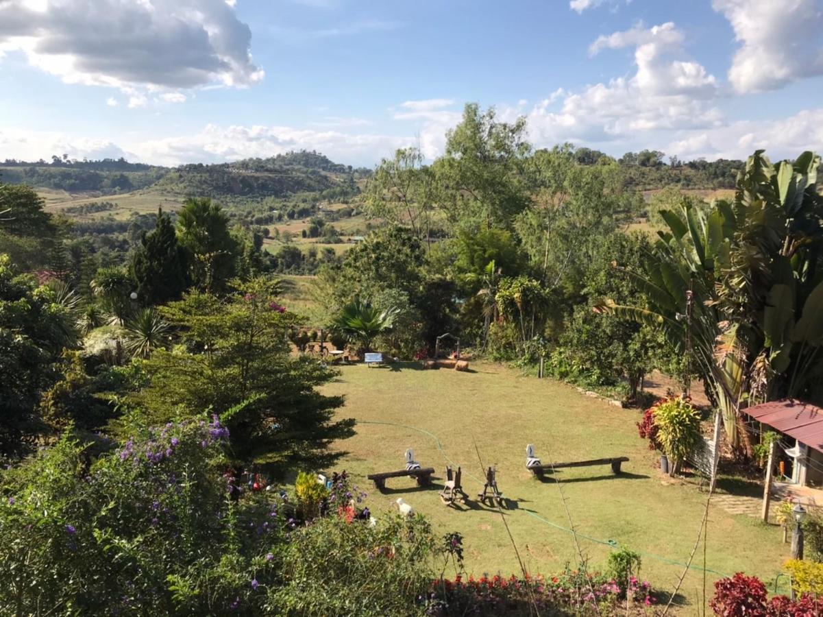 บ้านสวนศรเพชร * Phetchabun