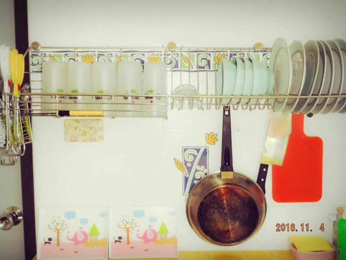 บ้านพักสัตหีบ Jk Marine House Guest house