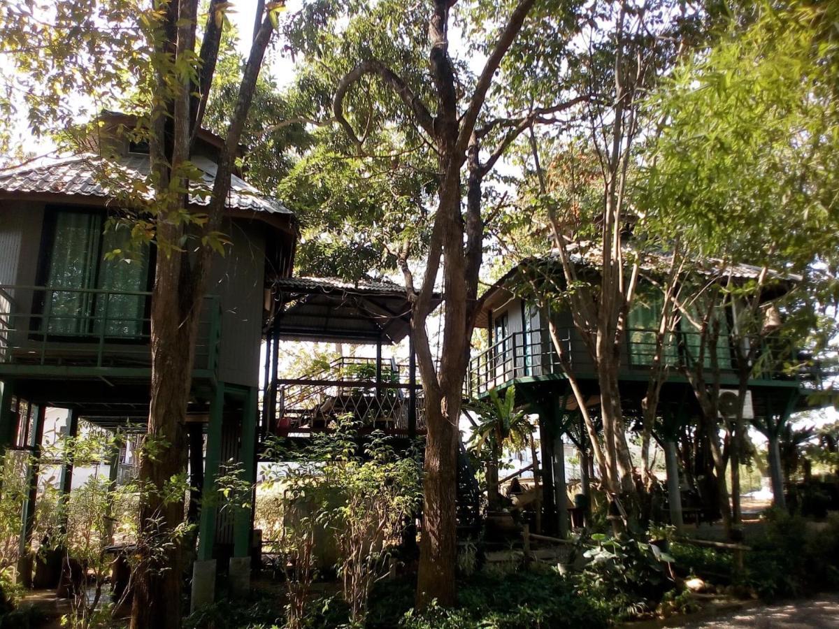 Jung Ja Hut