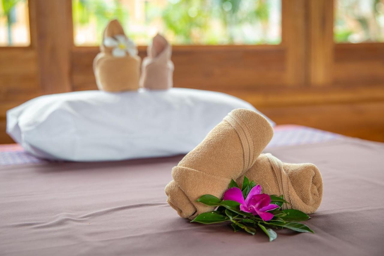 Santhiya Phuket & 5* Khok Kloi