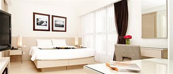 Aparthotel Classic Kameo & Serviced Apartments, 5*