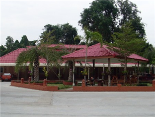 Ploy Economy hotel