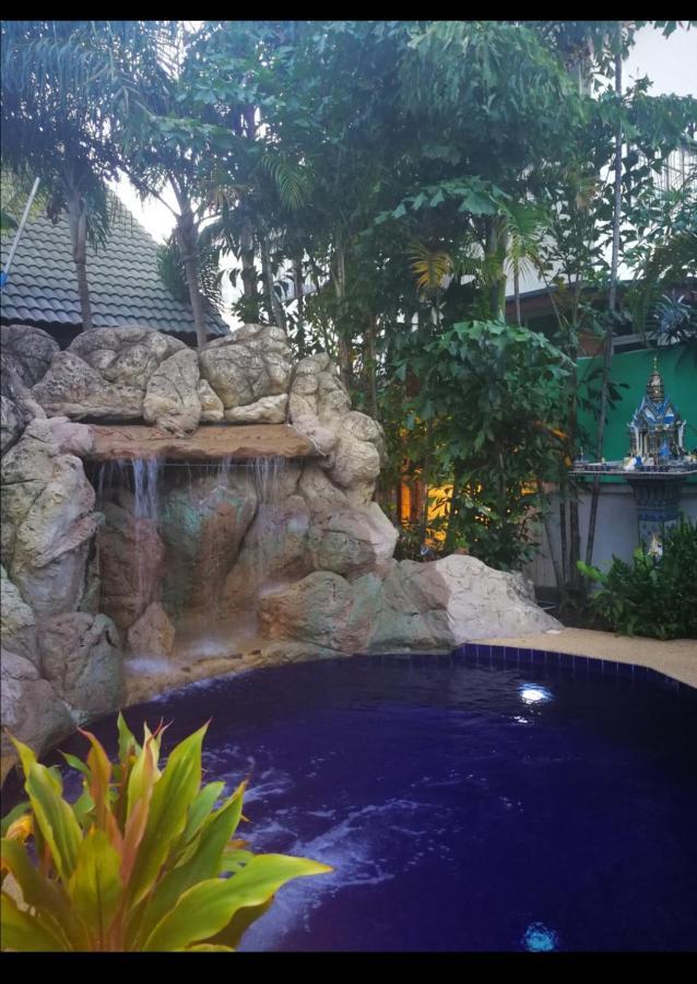 Private Pattaya Nong Prue