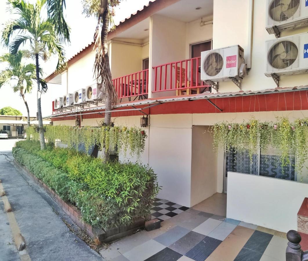 Baan Kaew Ruen Kwan 2* Jomtien Beach
