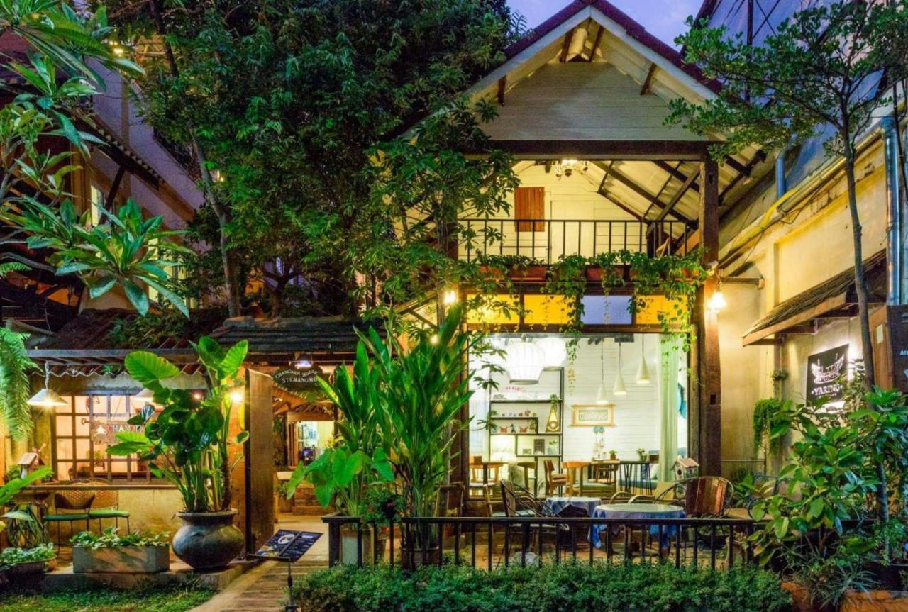 Bed & Breakfast Changmoi House Chiang Mai