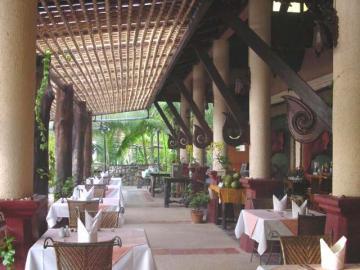 Theptharo Lagoon Beach Hotel