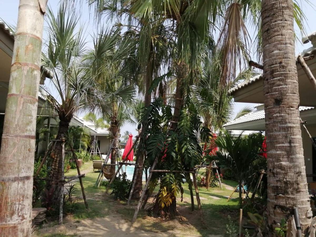 Tropical House​ Resort Hua Hin