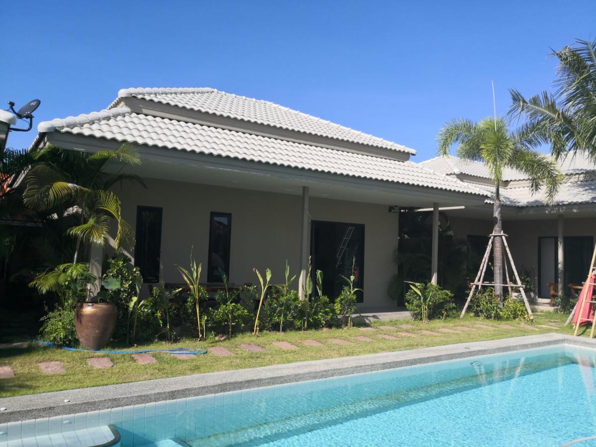 Tropical House​ Resort Hua Hin