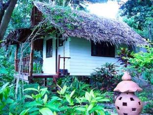 Resort Fullmoon House & *