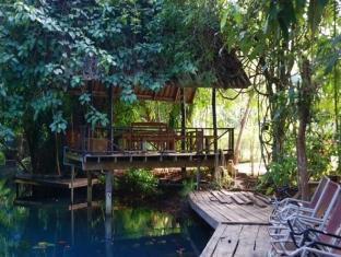 Resort Blu Monkey Pooltara & Pet Friendly
