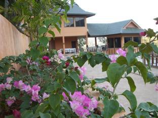 Pong Yang Farm And Hotel