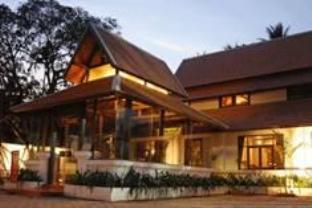 Parn Dhevi Riverside & Hotel Nakhon Pathom