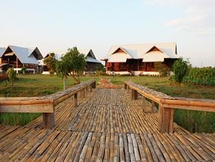 Resort Apirata Resortnan 3*