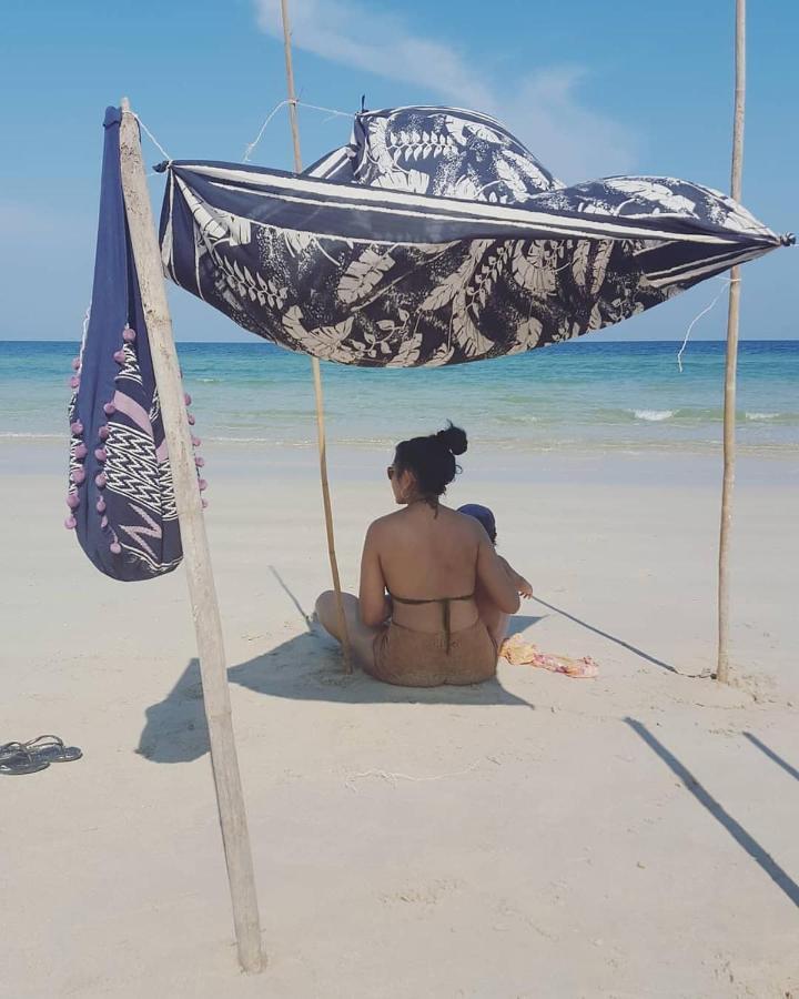 Resort Maliblues Bed & Art Gallery Chumphon