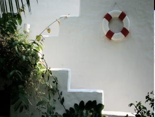 Huaplee Lazy Bed & Breakfast