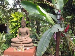 Apartment Penny's Ban Chang (Rayong)