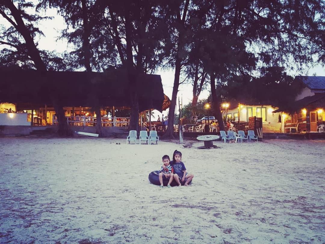 Maliblues Bed & Art Gallery Resort *