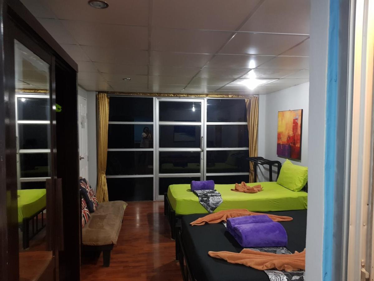 Hostel Zone6 Coworking Old 2w Hostel, Koh Samui *