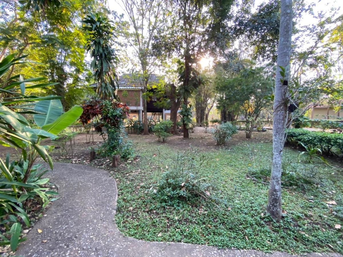 Kwainoy Riverpark Resort 3*