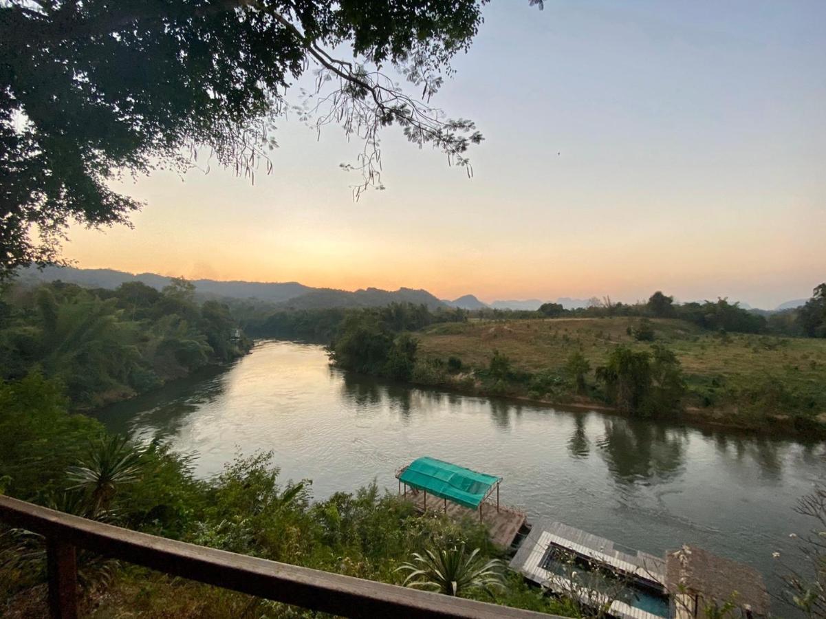 Resort Kwainoy Riverpark 3*