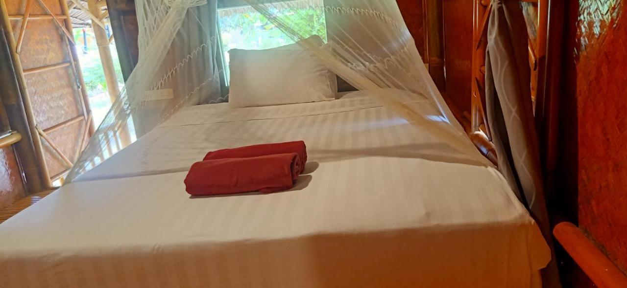 Khao Sok Blue Mountain Holiday park 4*