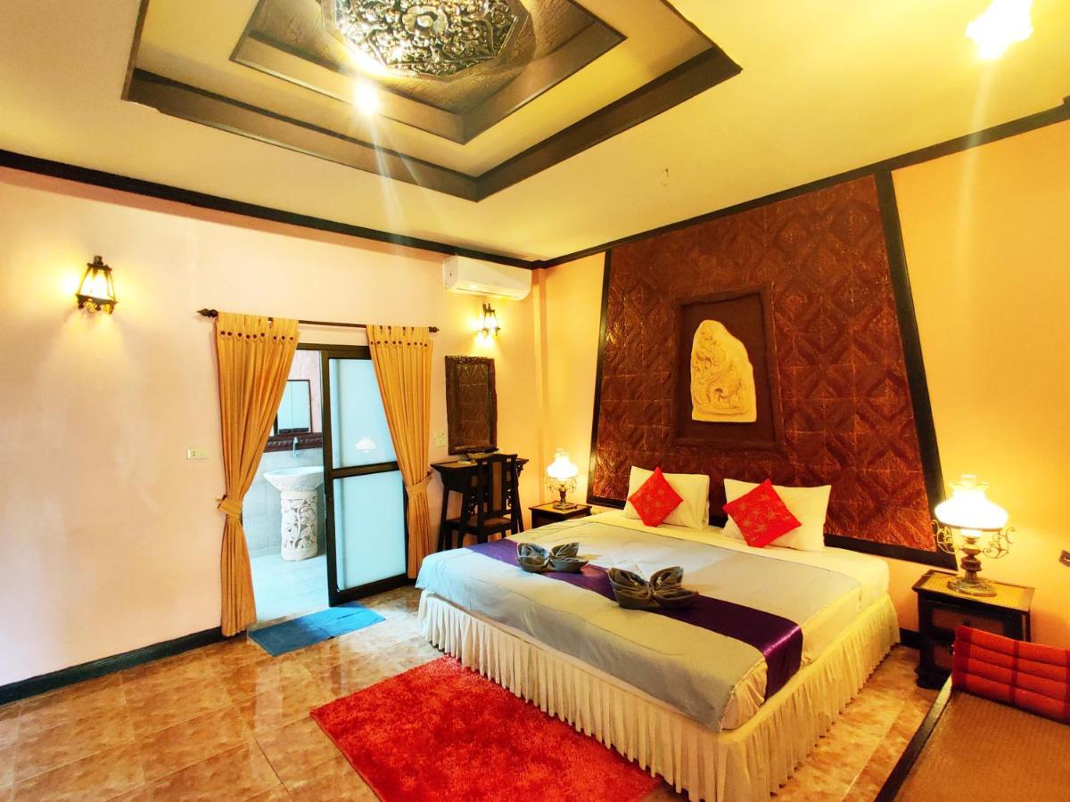 Resort Grand Orchid