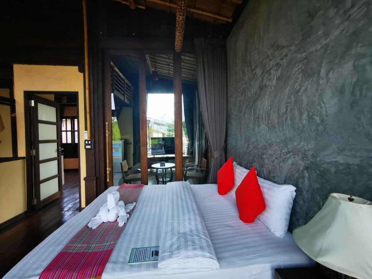 Relax House Lanta Old Town Koh Lanta