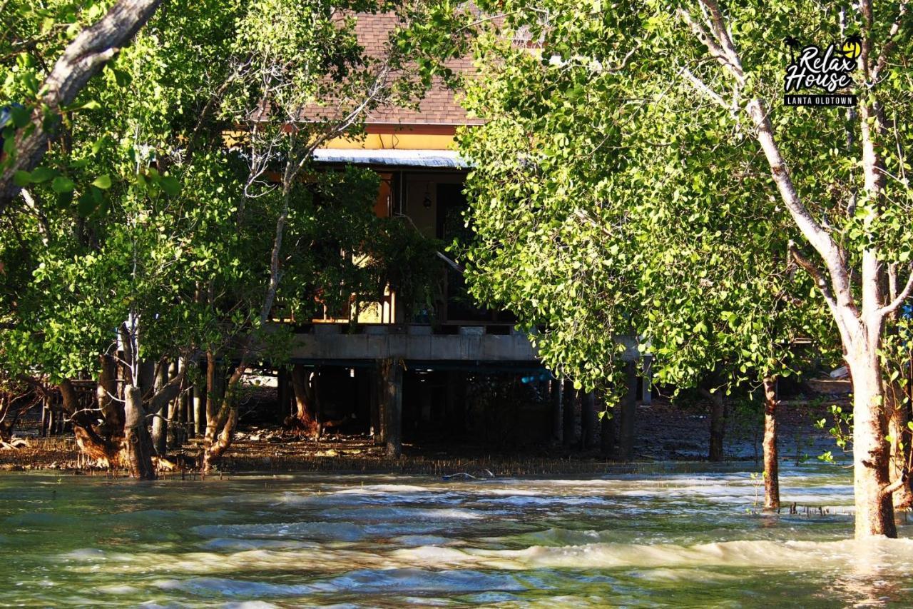 Relax House Lanta Old Town Koh Lanta