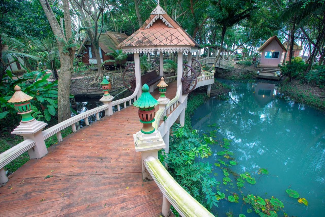 Buadara Chumphon Resort 3*