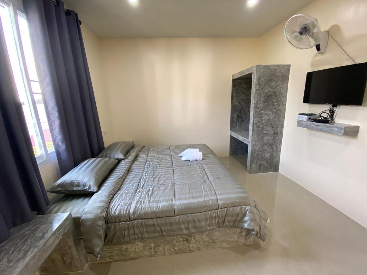 Budchui Hostel Koh Tao