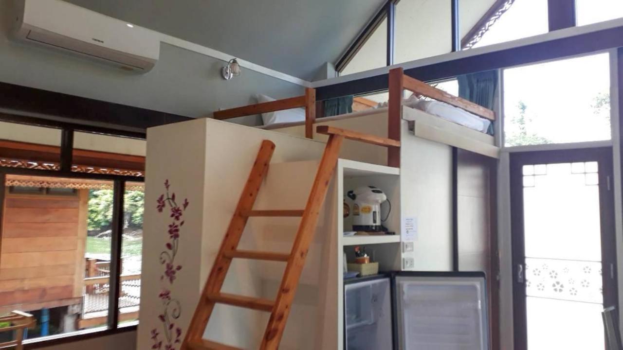 Pechpailin Resort 3*