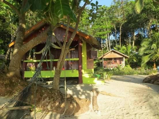 Guest house Lae Tawan Koh Chang Ranong
