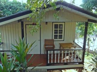 Paradise 2*