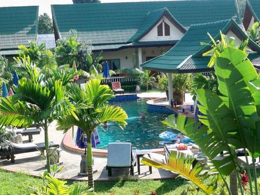 Resort Tuna