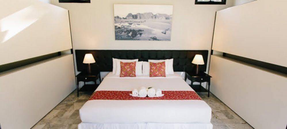 Bulan Anda Baba Hotel