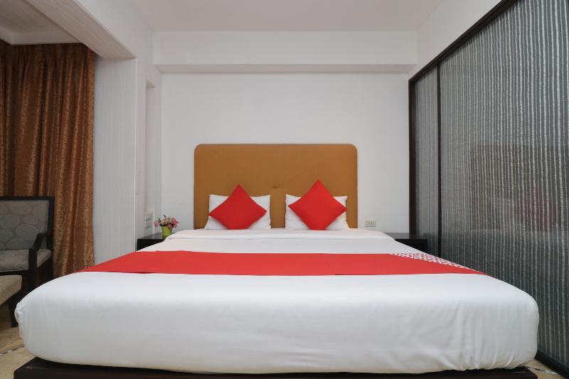 Oyo 115 Rich Boutique 2*