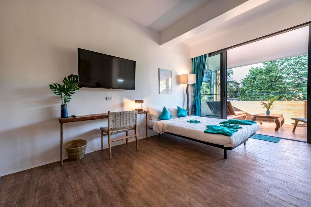 Inn By The Sea Boutique