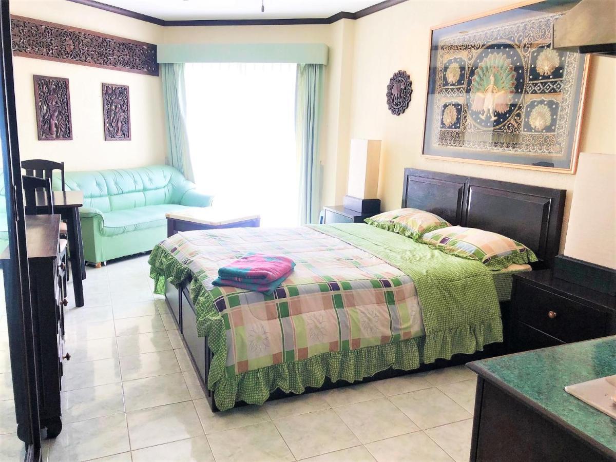 Sea View Rimhad Pattaya Holiday home
