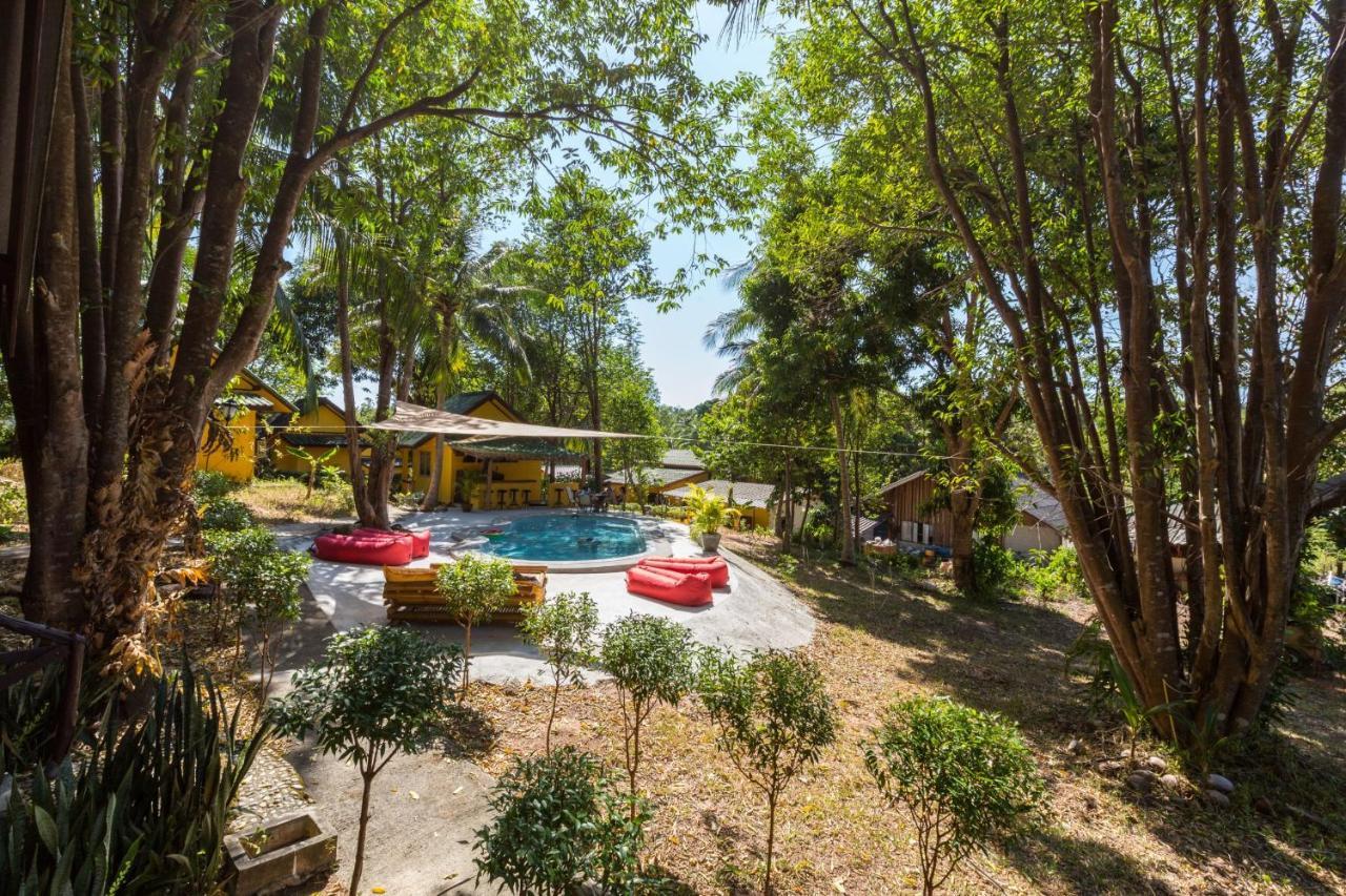 Guest house Coconut Garden