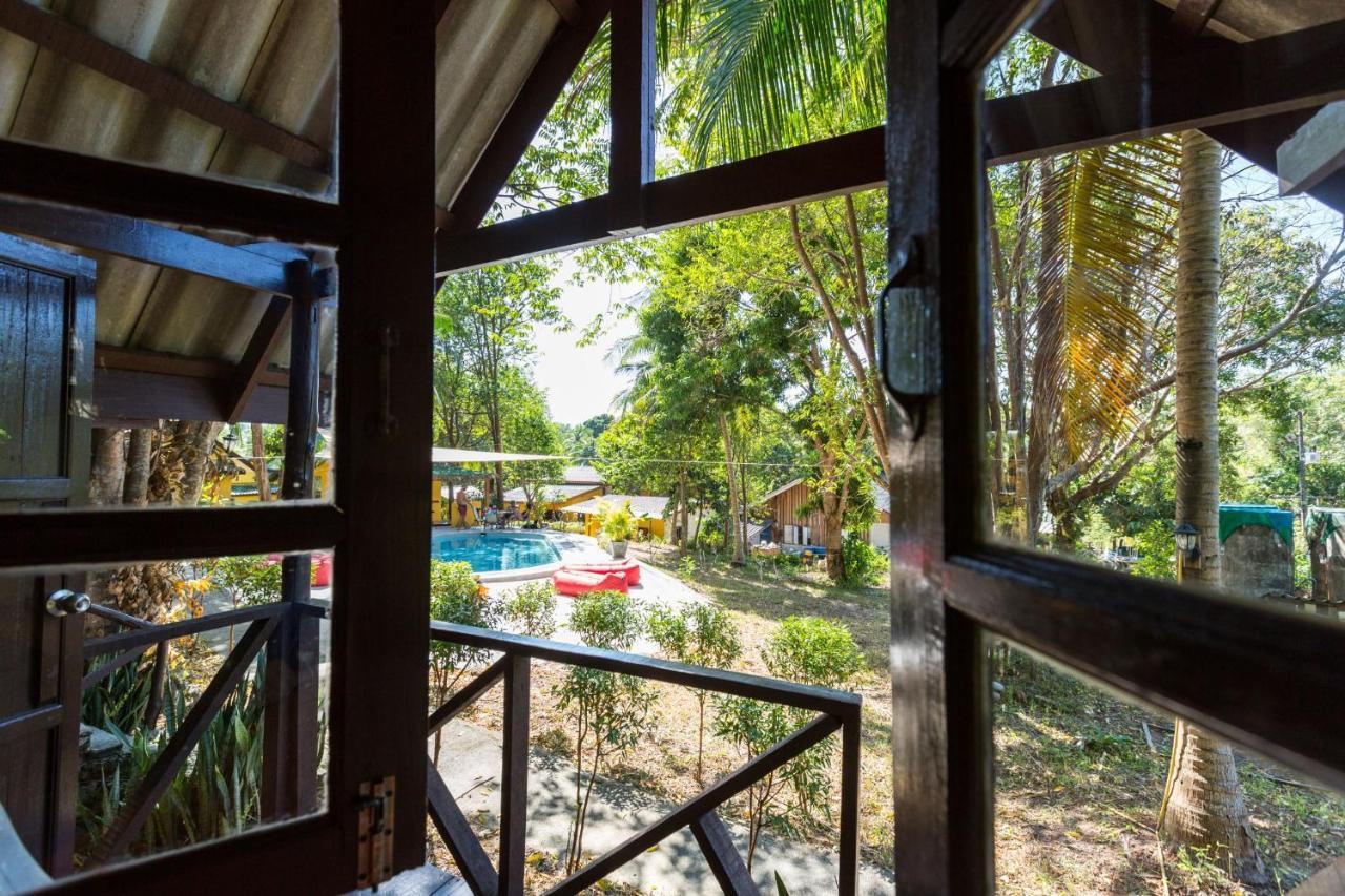 Coconut Garden Bang Bao Beach