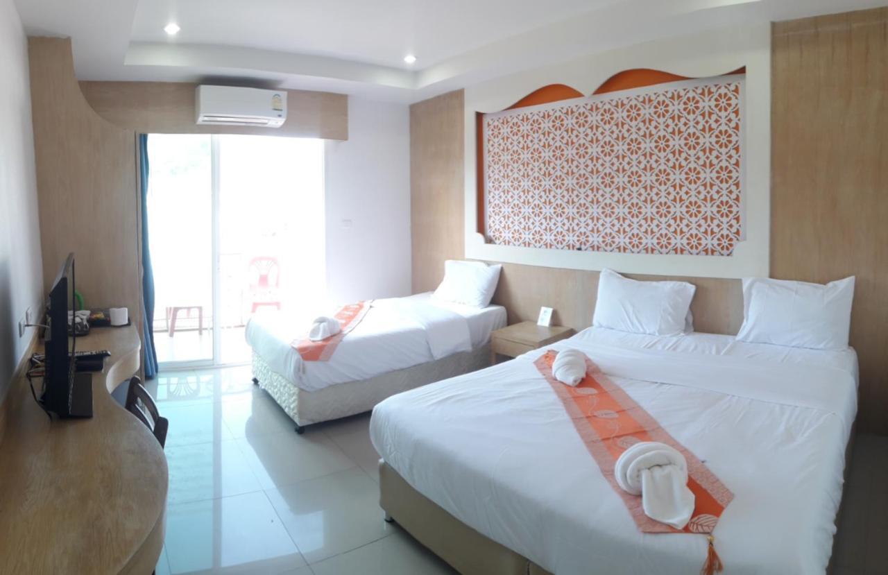 Red Sapphire Inn
