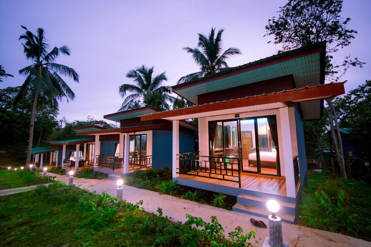 Resort Phi Phi Bonita 3*