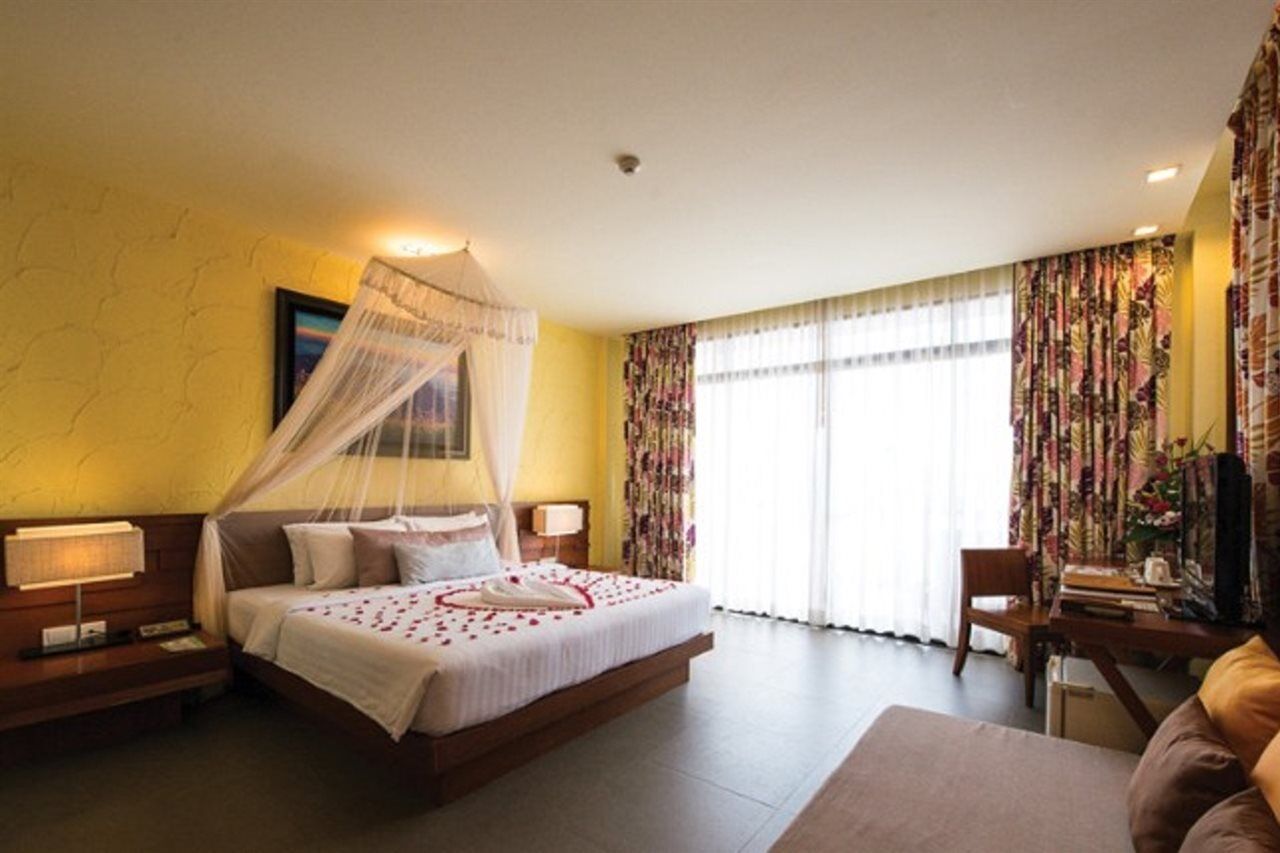 Phunaka Resort 4*